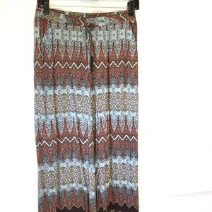 Umgee Pants Women Sz Small Multicolored Capris pants